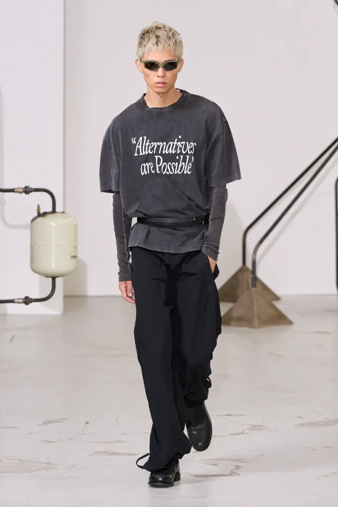 Études Studio 26SS M 028